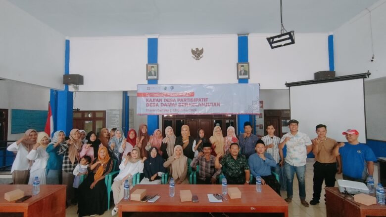 Sekolah Perempuan Bintang 9 Sampang Gelar Kajian Desa Partisipatif